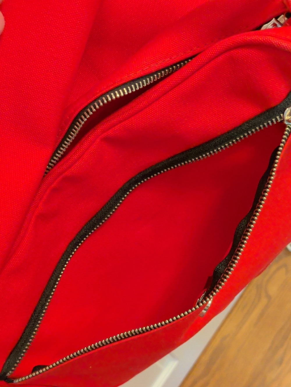 Marimekko Red Messenger Bag - Picture 4 of 5